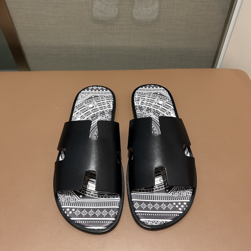 H*rmes Sandals