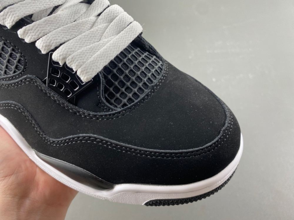 Air Jordan 4 Retro OG
