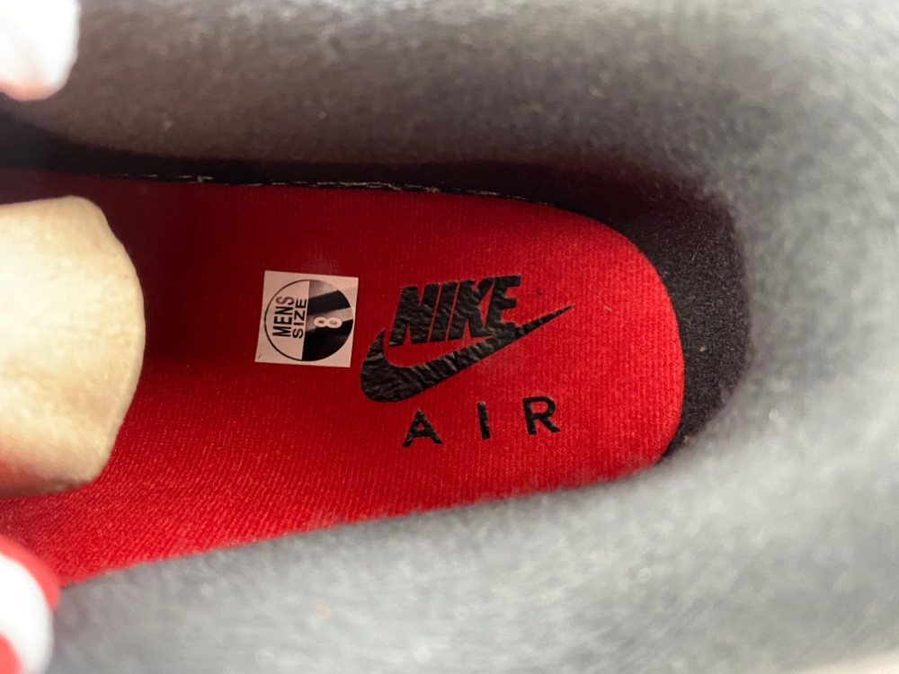 Air Jordan 4 Retro OG