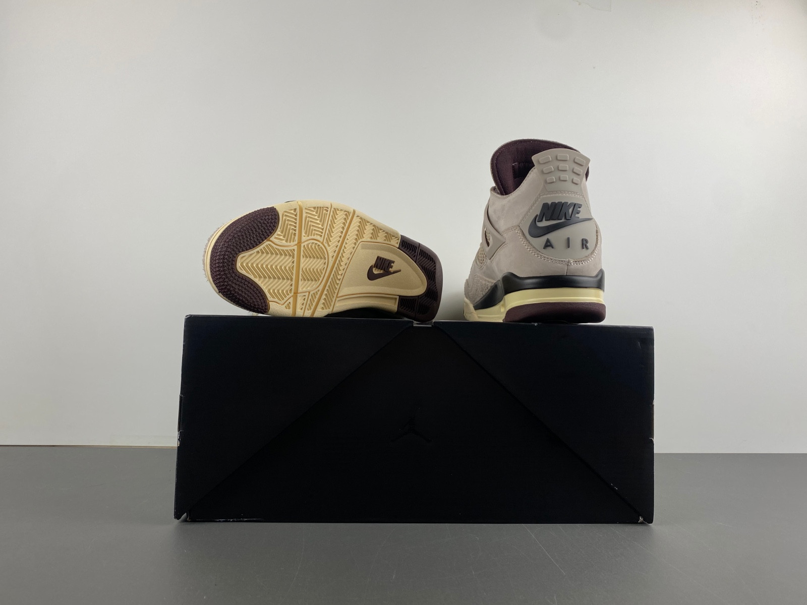 A Ma Maniere x Air Jordan 4 Fossil Stone FZ4810-200