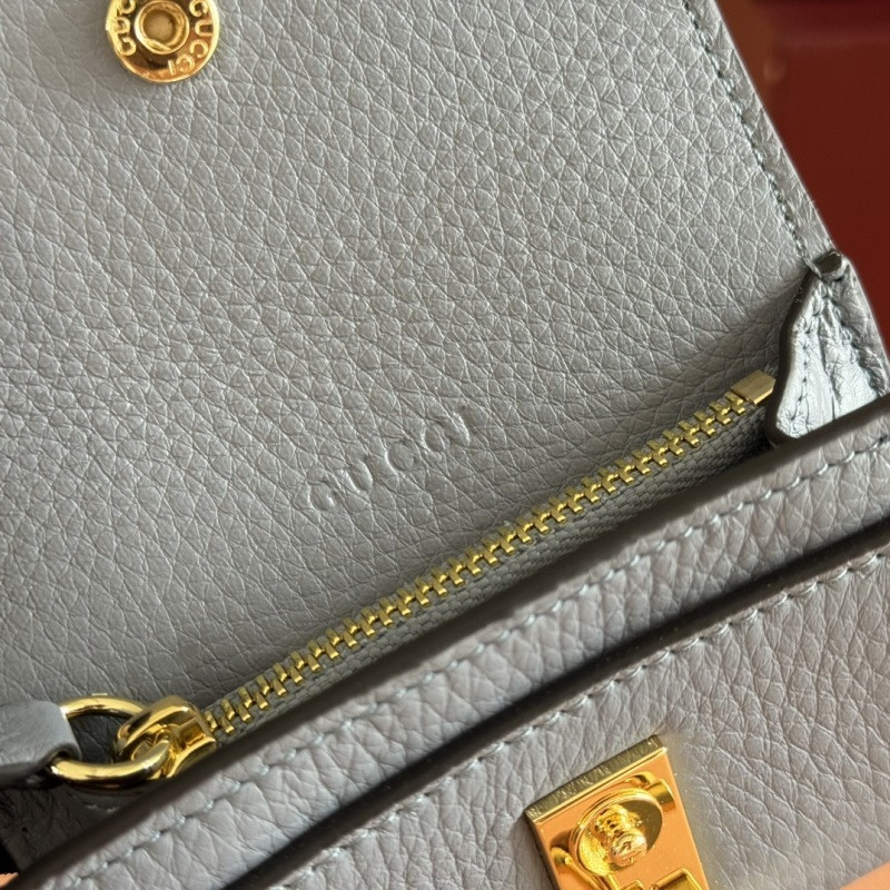 G-U-C-C-1 BAGS