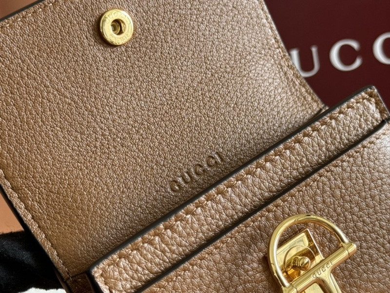 G-U-C-C-1 BAGS