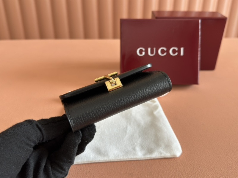 G-U-C-C-1 BAGS