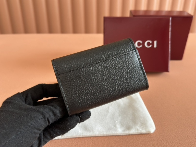 G-U-C-C-1 BAGS