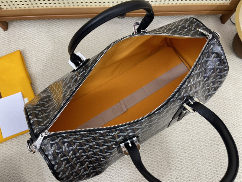 GOYARD Boston travel bag