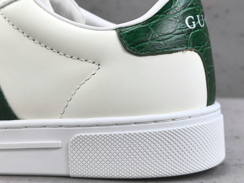 GUCCI ACE SNEAKERS