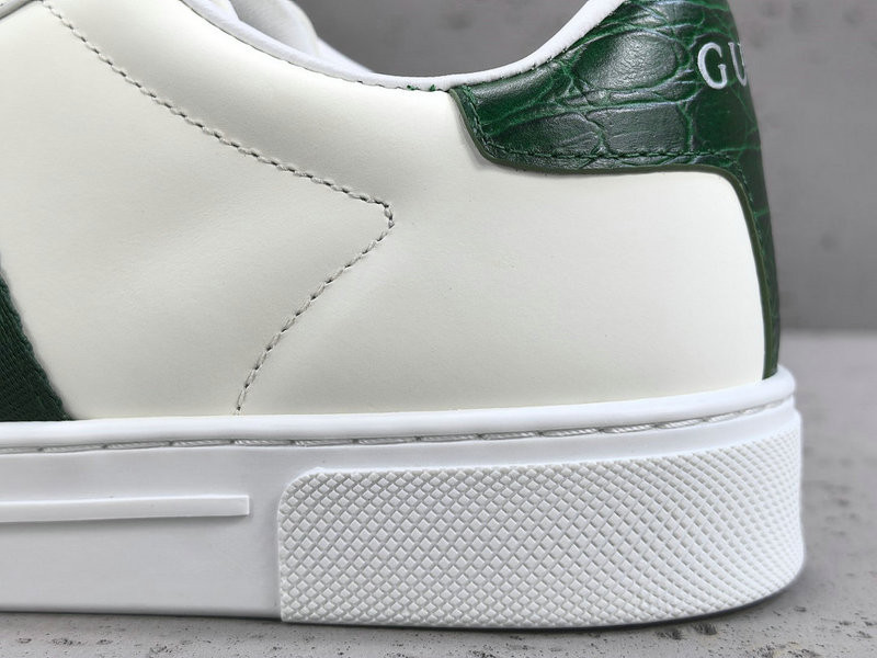 GUCCI ACE SNEAKERS