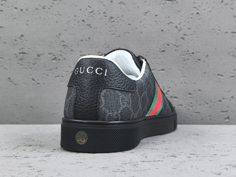 GUCCI ACE SNEAKERS