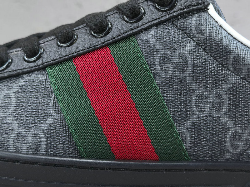 GUCCI ACE SNEAKERS