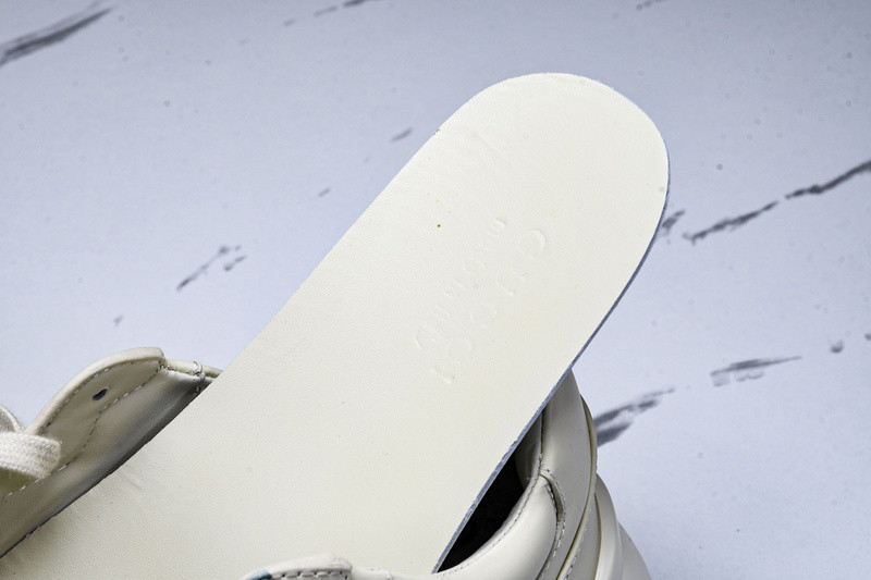 GUCCI SNEAKERS