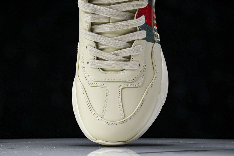 GUCCI SNEAKERS