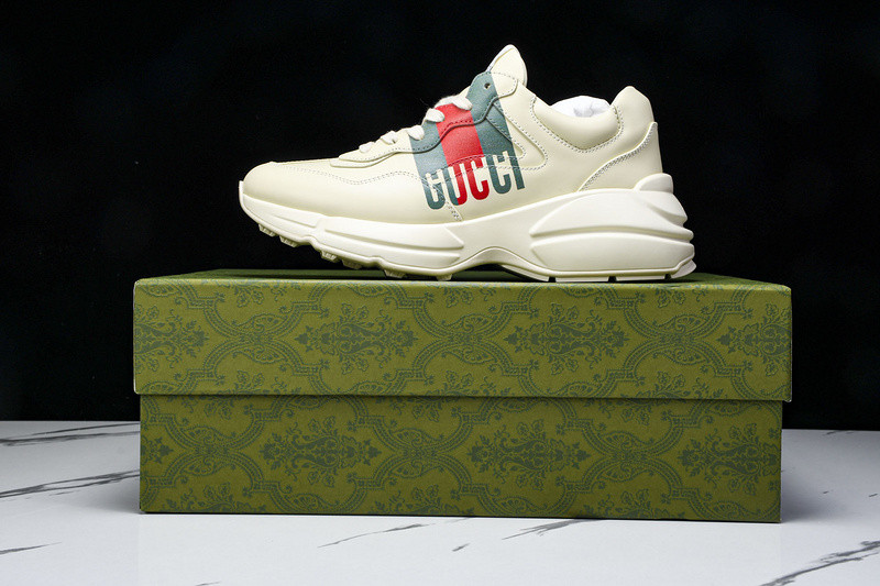 GUCCI SNEAKERS