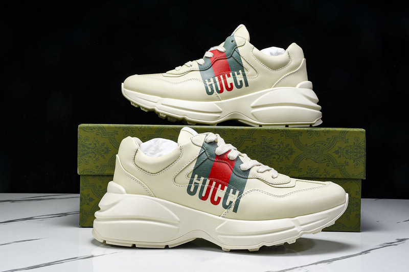 GUCCI SNEAKERS