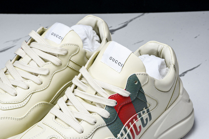 GUCCI SNEAKERS