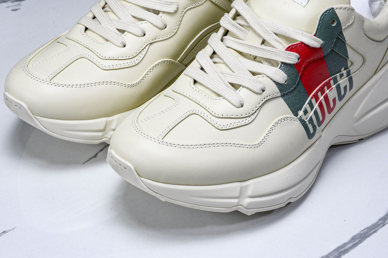 GUCCI SNEAKERS