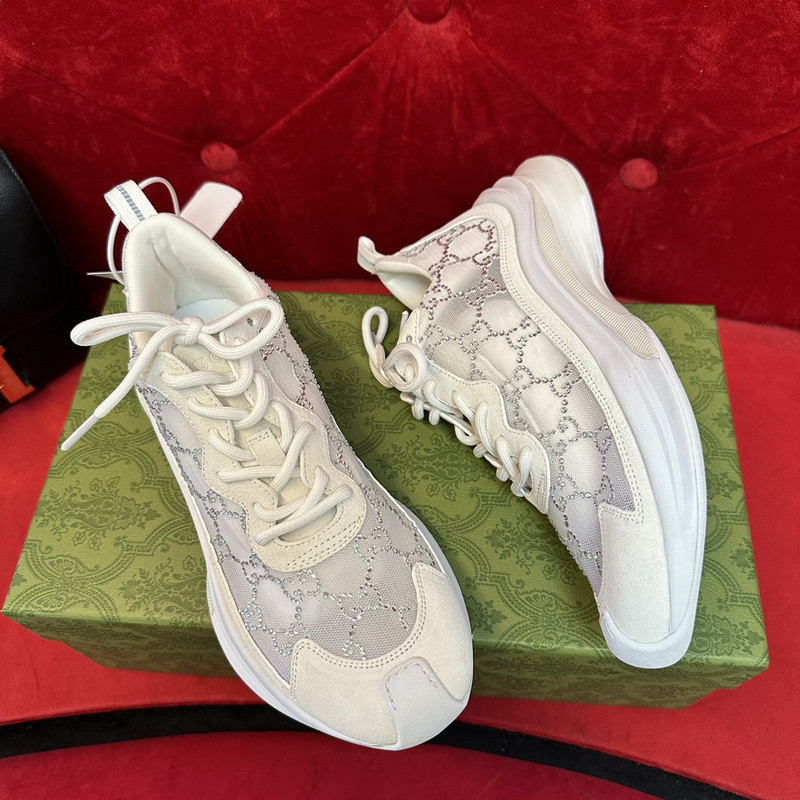 GUCC Run Lace-up Sneakers