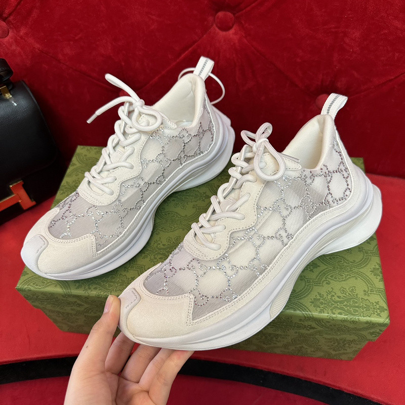 GUCC Run Lace-up Sneakers