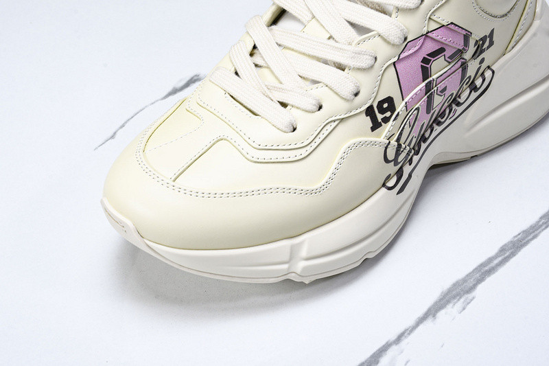 GUCCI SNEAKERS