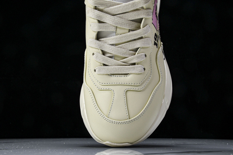 GUCCI SNEAKERS
