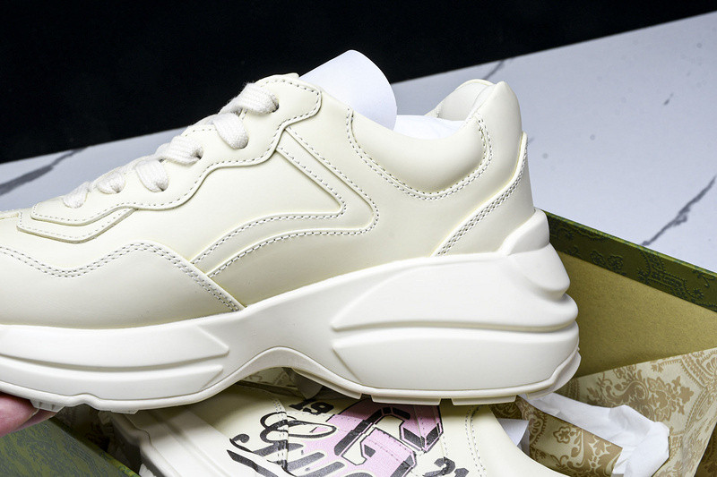 GUCCI SNEAKERS
