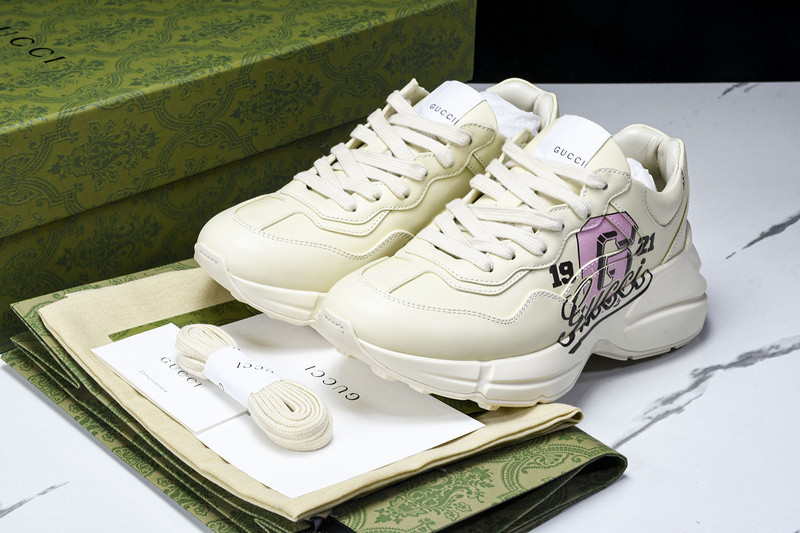 GUCCI SNEAKERS