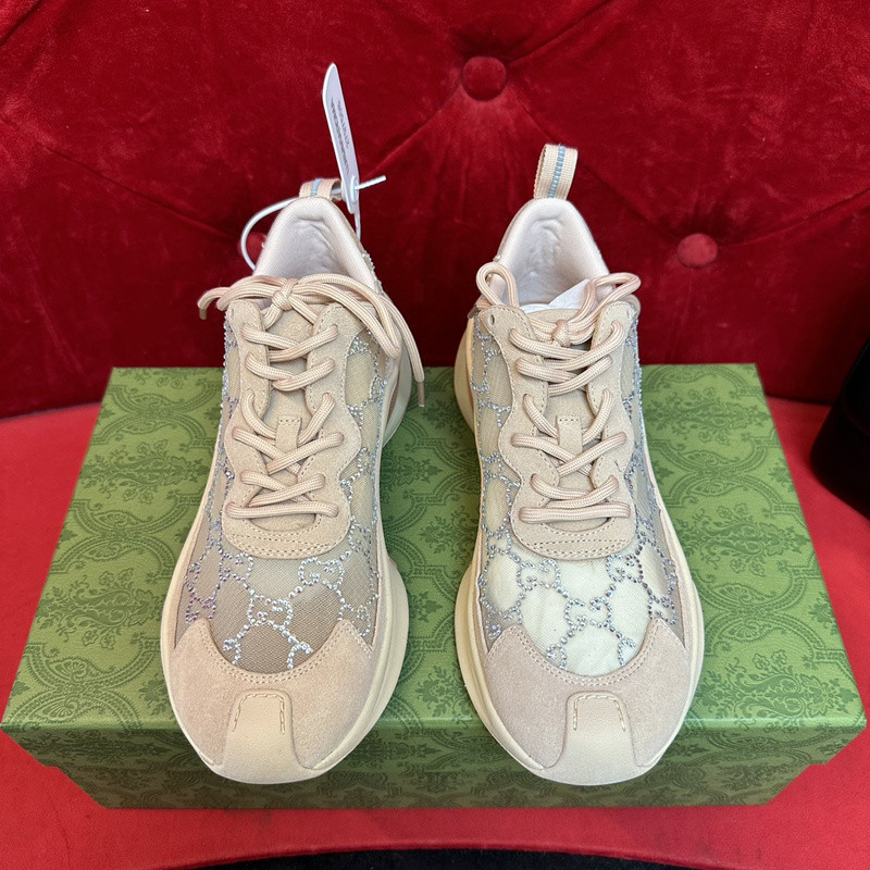 GUCC Run Lace-up Sneakers