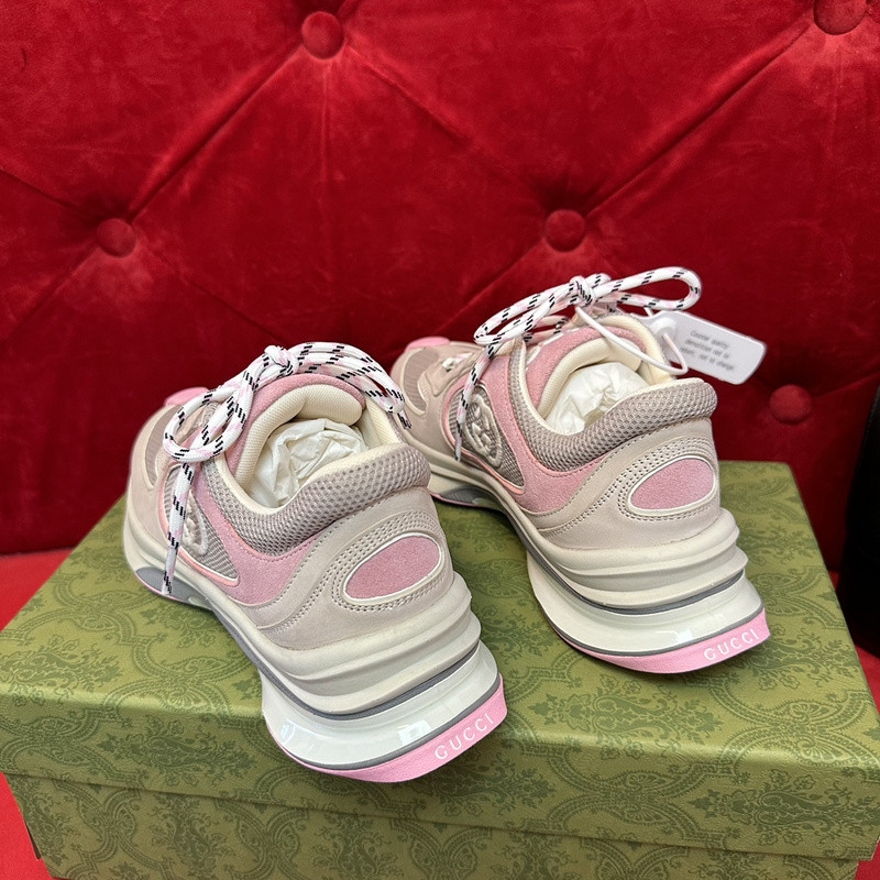 GUCC Run Lace-up Sneakers