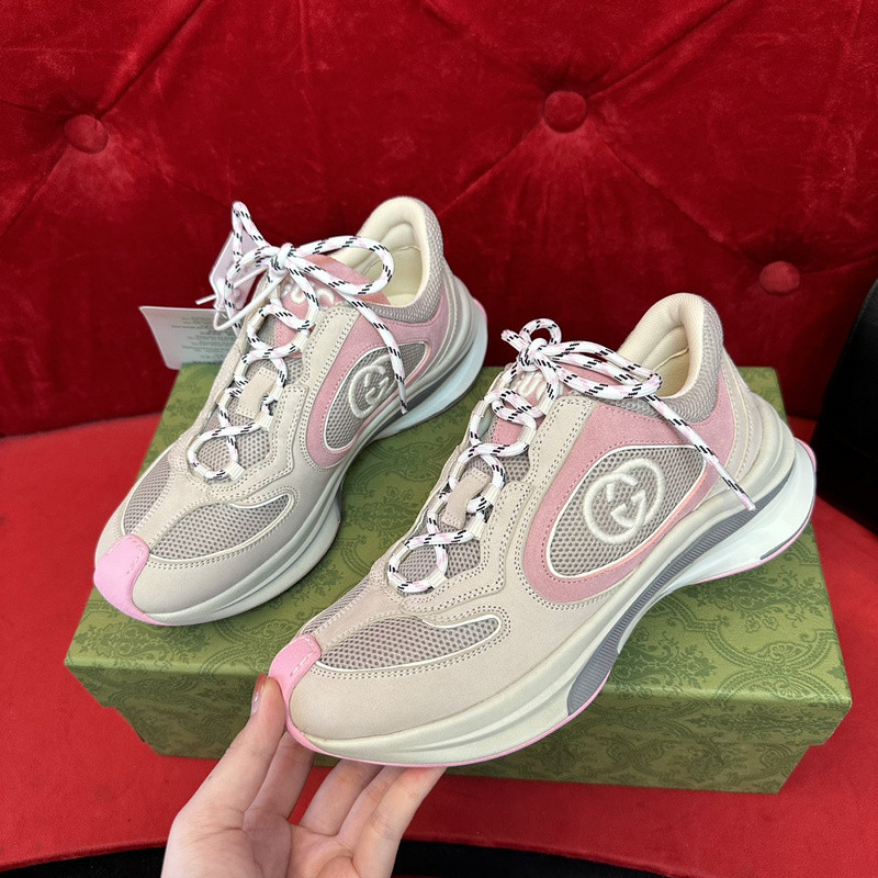 GUCC Run Lace-up Sneakers