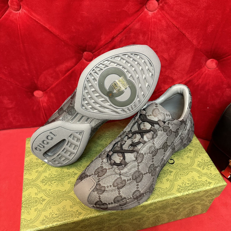 GUCC Run Lace-up Sneakers