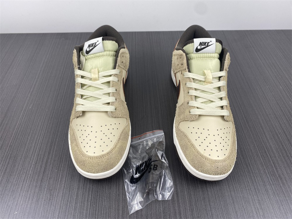 NIKE SB DUNK LOW “ANIMAL PACK” DH7913-200