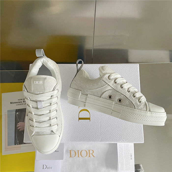 B23 SKATER SNEAKER