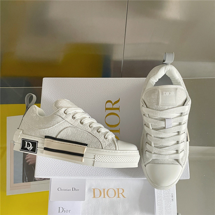 B23 SKATER SNEAKER