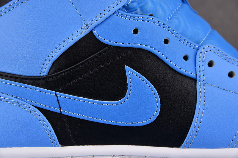 Air Jordan 1 Mid University Blue DQ8426-401