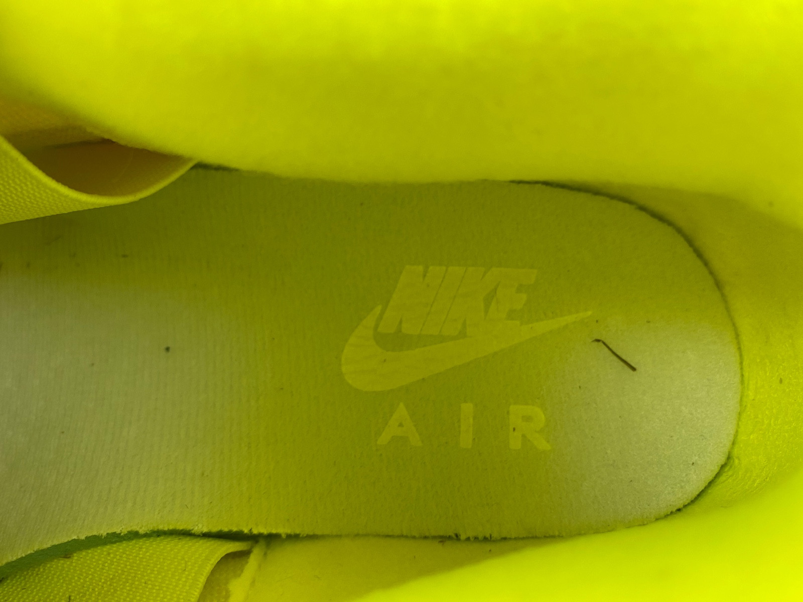 Air Jordan 4 Retro DV6773-700