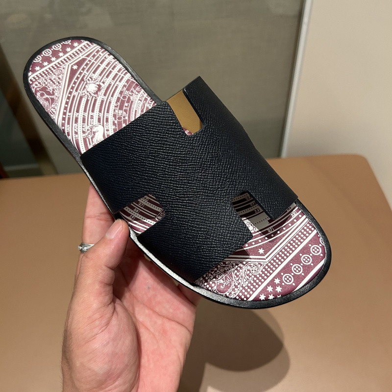 H*rmes Sandals
