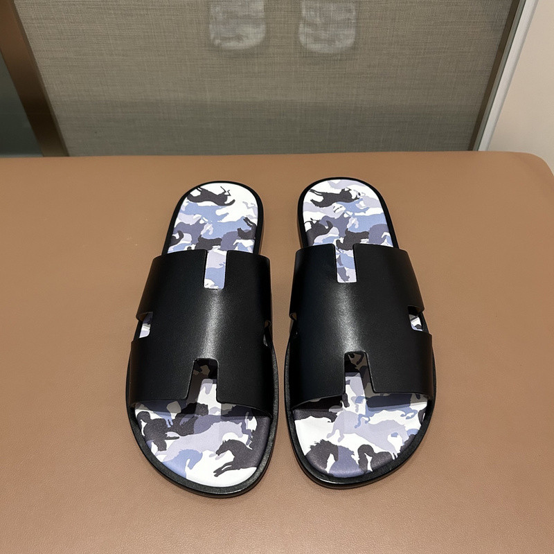 H*rmes Sandals