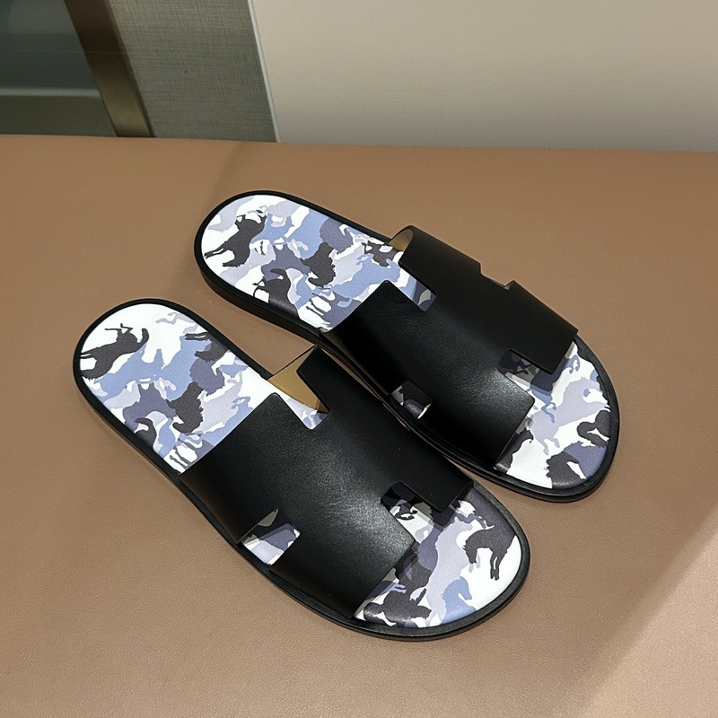 H*rmes Sandals