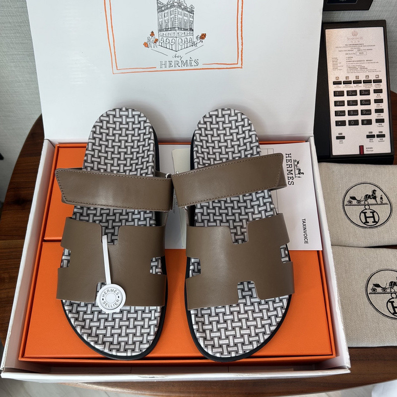 H*rmes Sandals