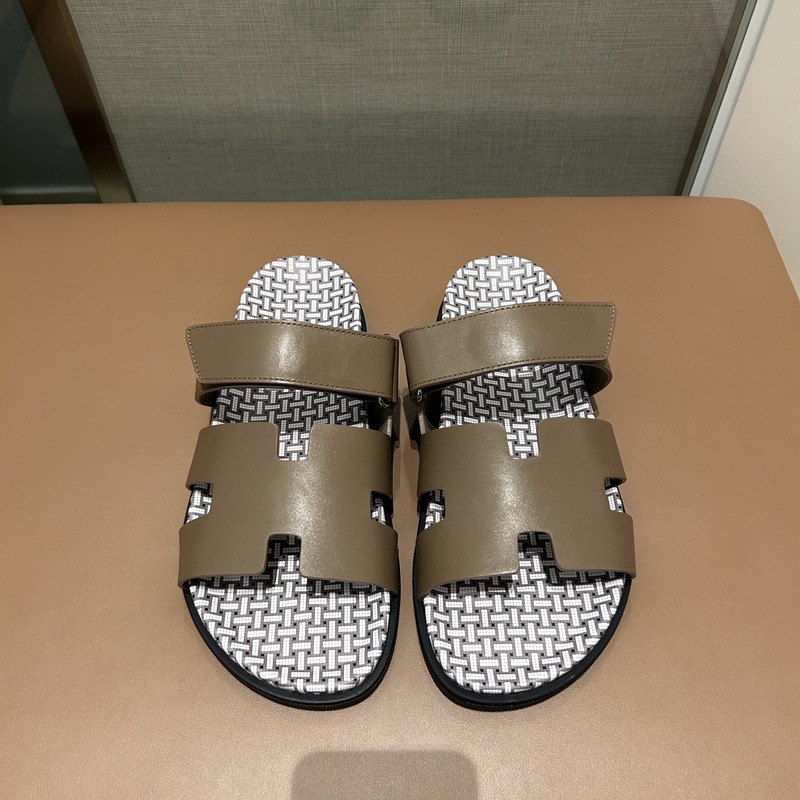 H*rmes Sandals