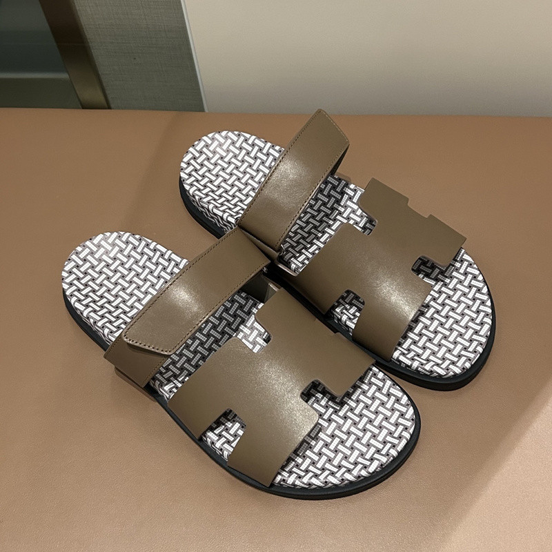 H*rmes Sandals