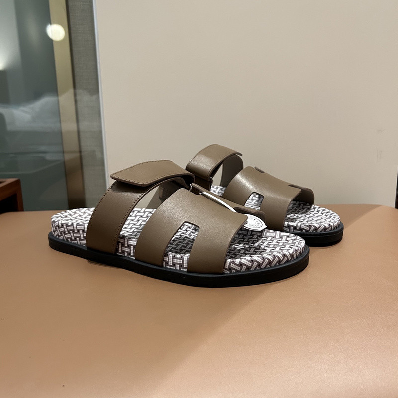 H*rmes Sandals