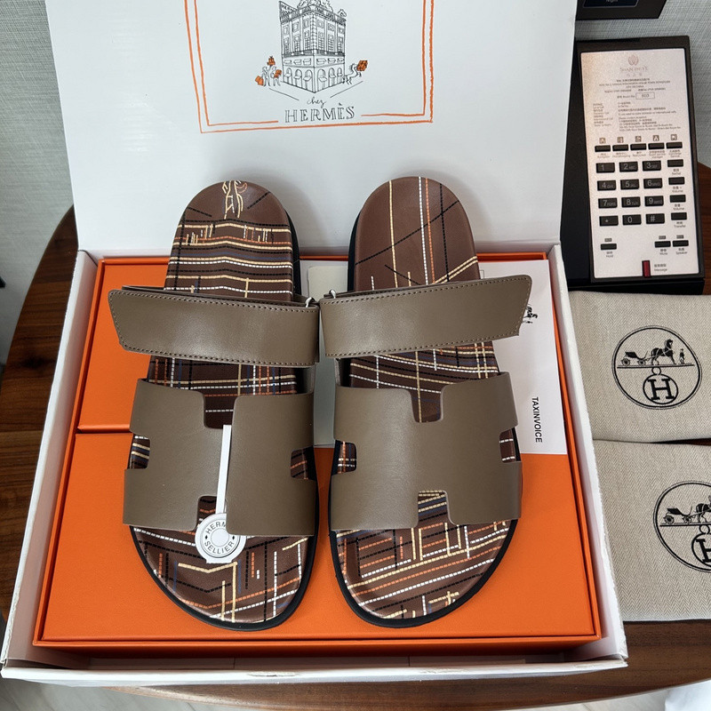 H*rmes Sandals