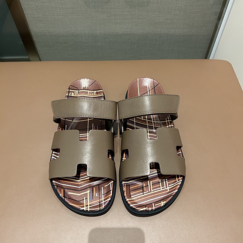 H*rmes Sandals