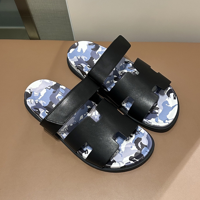 H*rmes Sandals