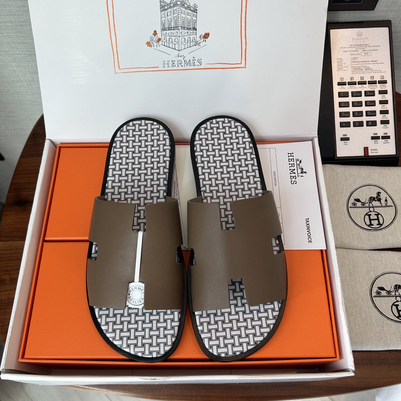H*rmes Sandals