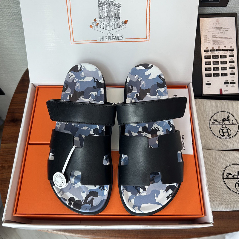 H*rmes Sandals
