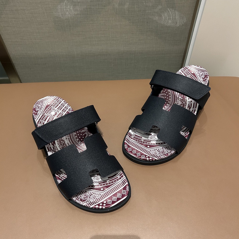 H*rmes Sandals