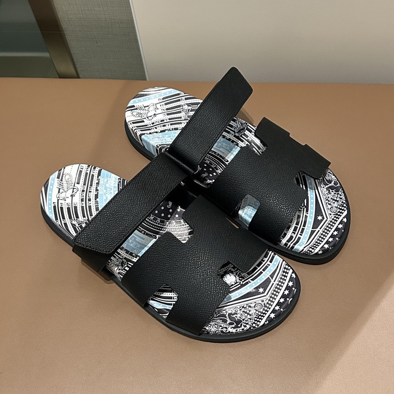 H*rmes Sandals