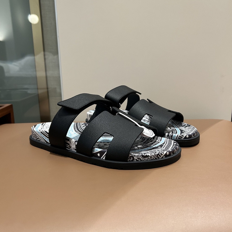H*rmes Sandals