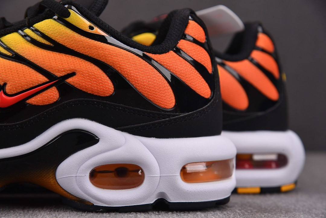Nike Air Max Plus "Sunset" HF0552-001